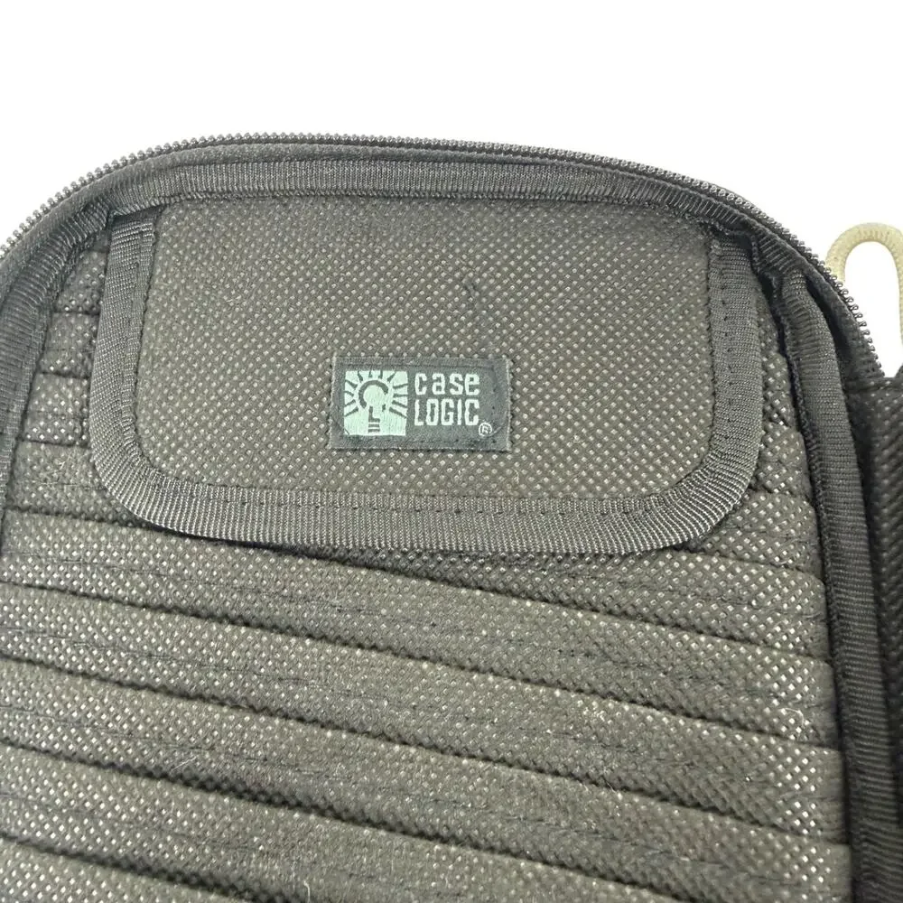 Case Logic CD Zip Case Holder 20 CD Store Chinese Character Peace 2002 Vintage